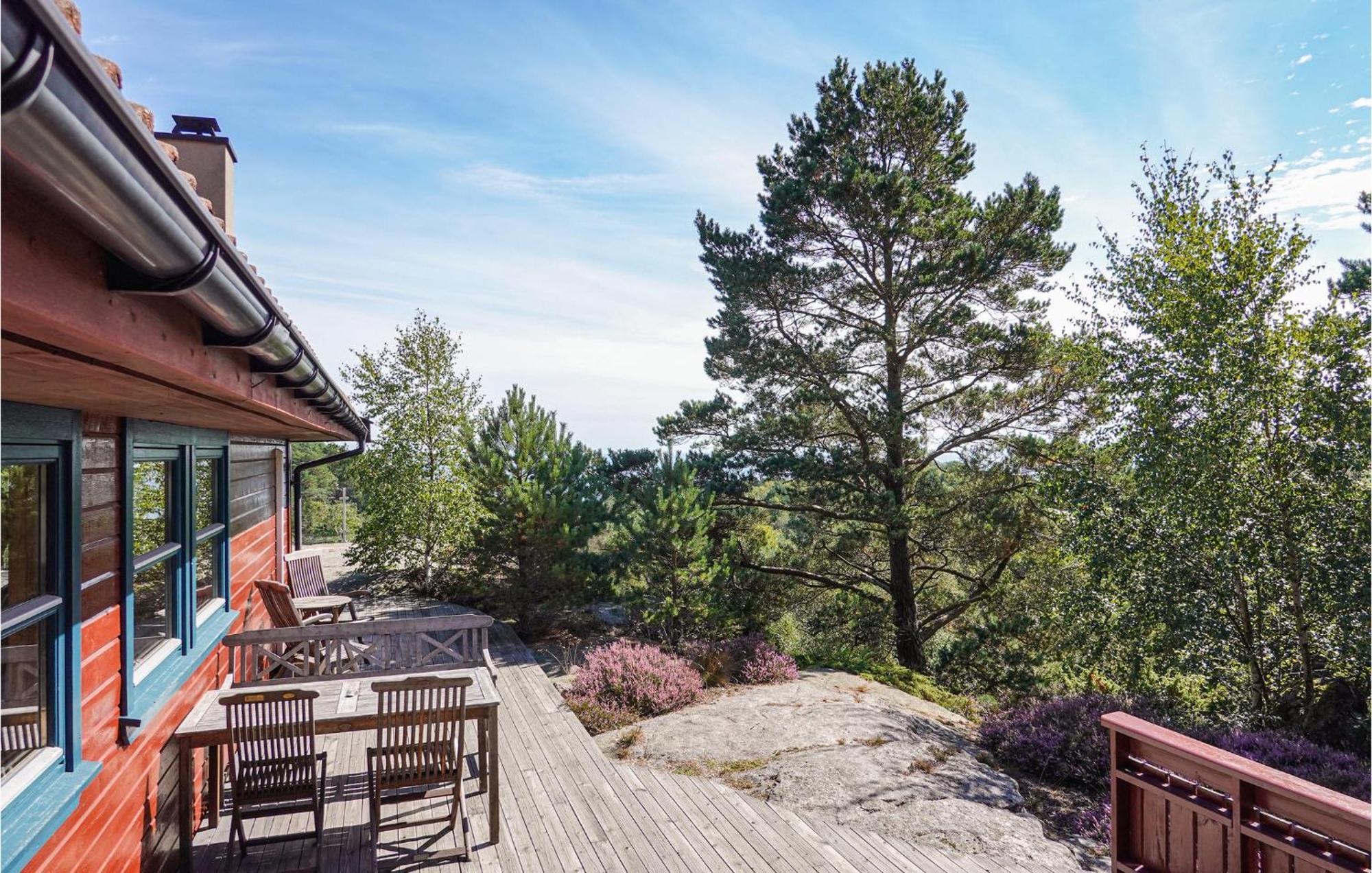 Nice Home In Lindesnes With Sauna Svenevik Екстериор снимка